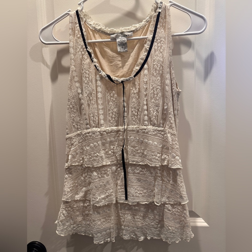 Sleeveless Blouse. Size Small